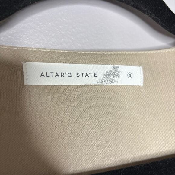 NWT Altar’d State Champagne Gold A-line Dress w Plunge Neckline women’s size S - Picture 8 of 8